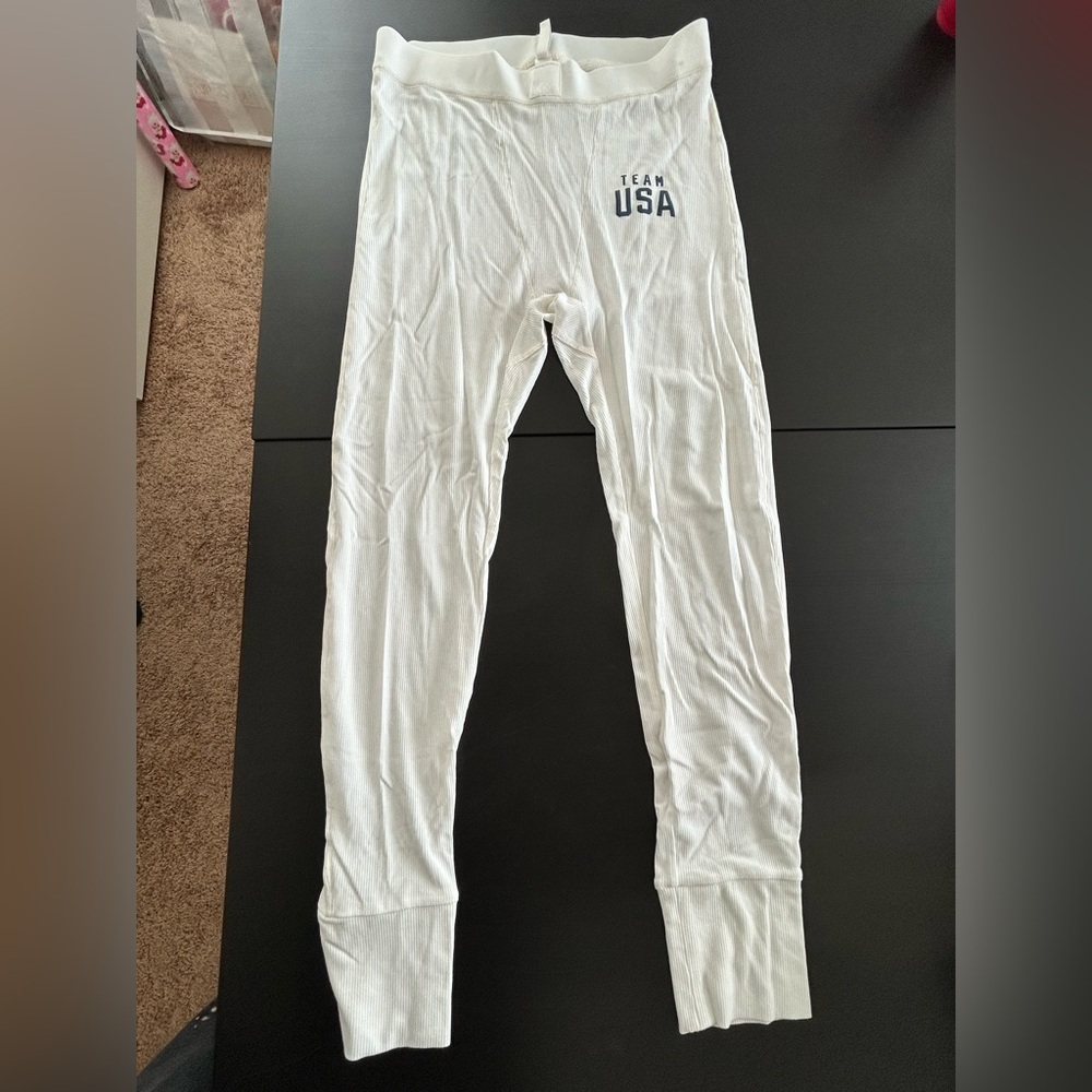 Skims USA leggings
